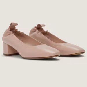 Everlane Size 7 The Day Heel in Narrow Fit Pale Pink Leather Block Round Toe